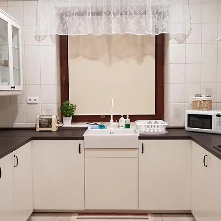 Aldami Проживание в семье Варшава